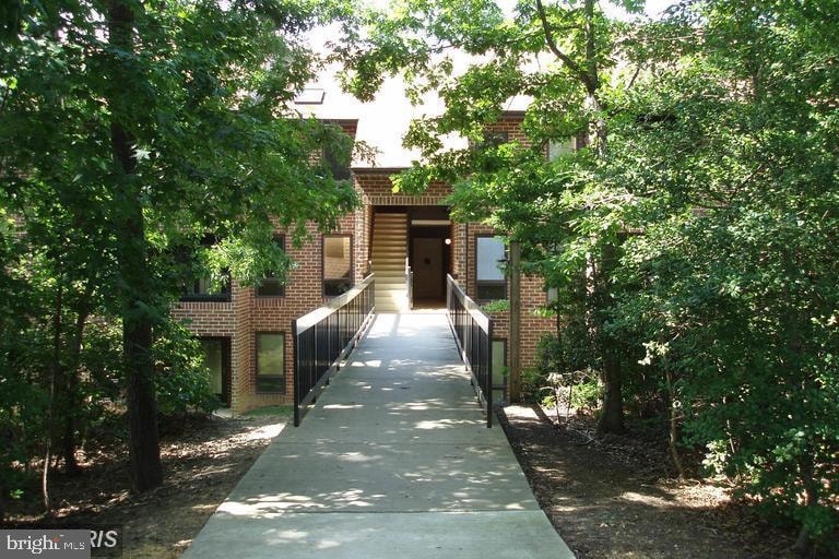 Pending $219,000 • Co-Listing Agent