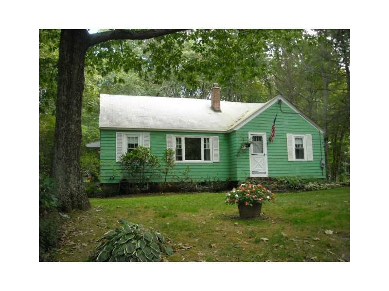 936 Chopmist Hill Rd, North Scituate, RI 02857 - photo 1