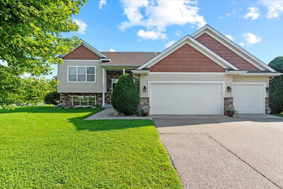 15849 Fairoaks Ave N, Hugo, MN 55038 - photo 1