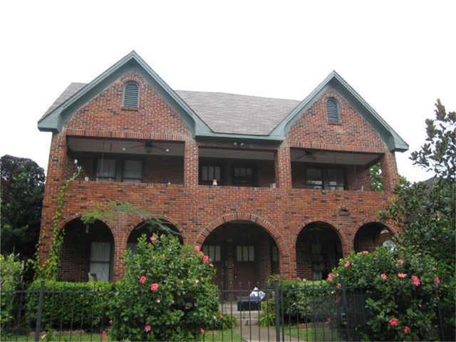 Great location in Montrose!  The top left unit ava