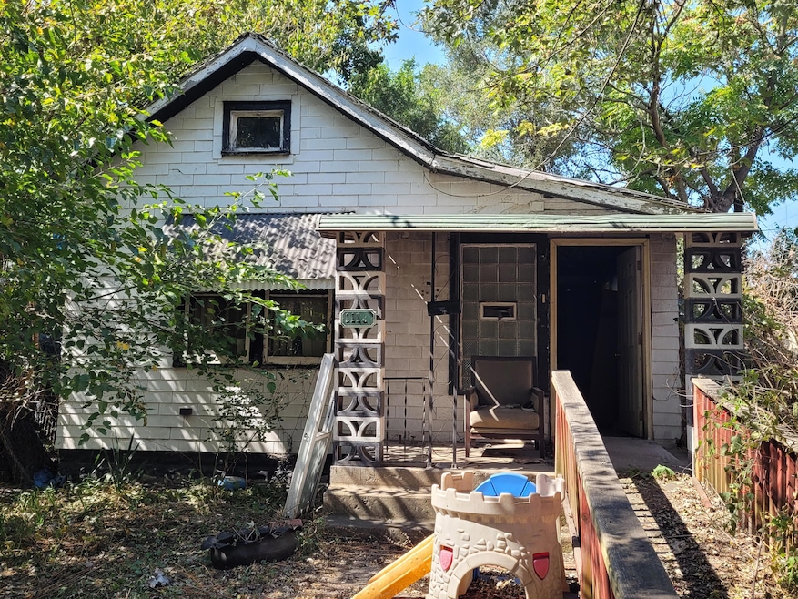 1112 Johnson St, Gary, IN 46407 - photo 1