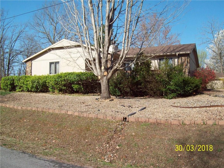 38 Dunsford Dr, Bella Vista, AR 72715 - photo 1