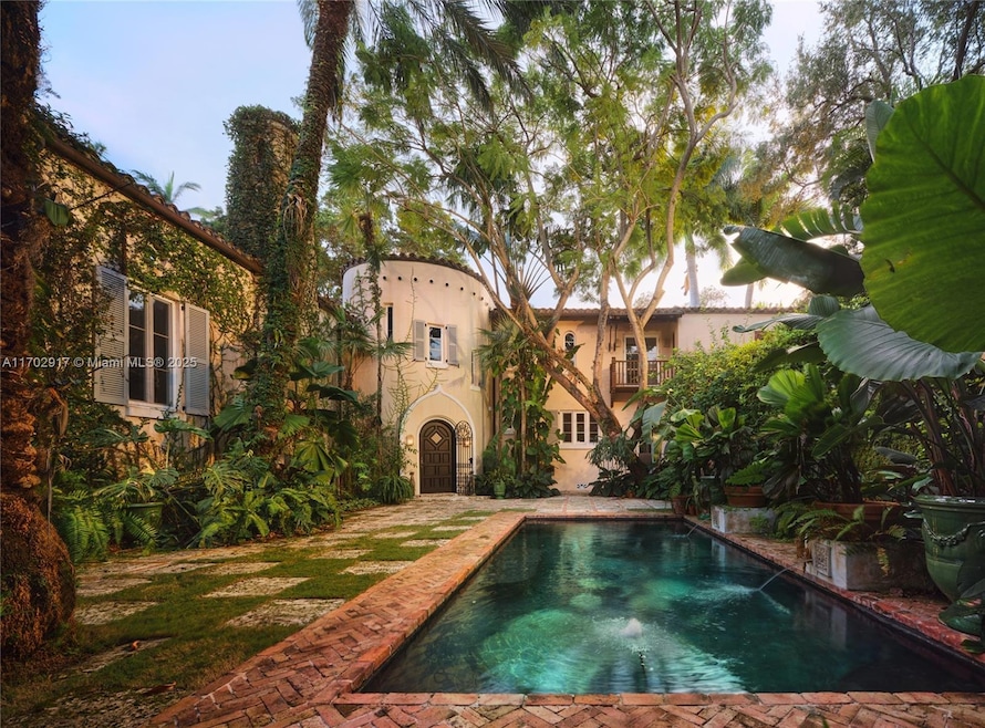 3467 N Moorings Way, Miami, FL 33133 - photo 1