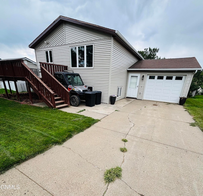 For Sale $255,000 • Co-Listing Agent