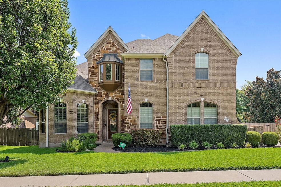 Under Contract $799,000