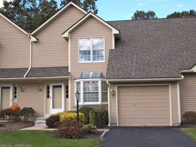 Exterior Front. A bautifully maintained and welcoming home.