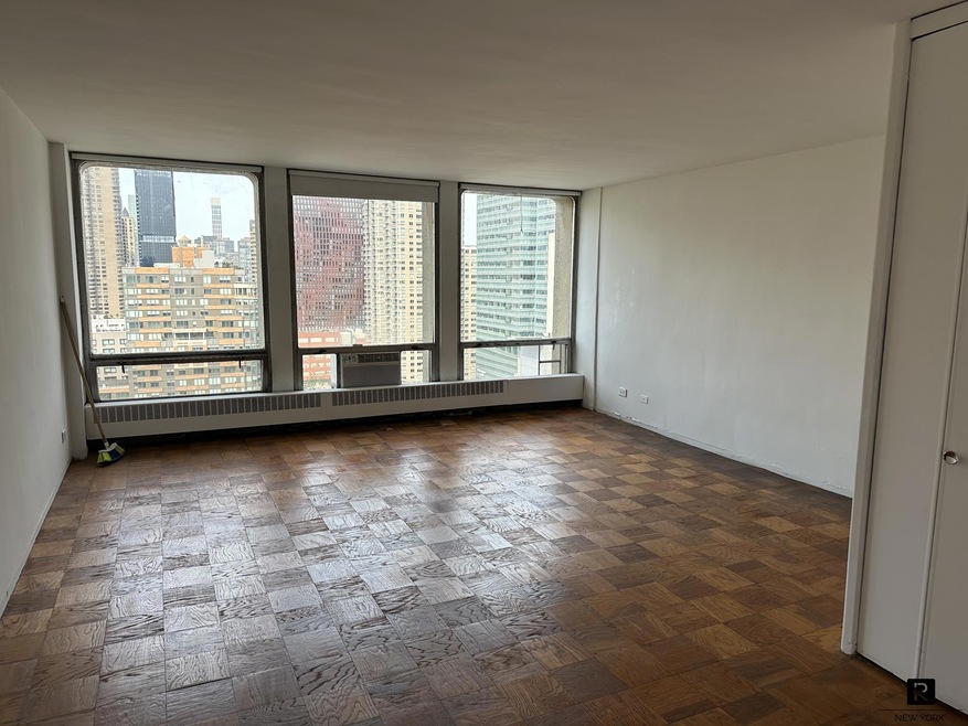 Kips Bay Towers unit 21N, New York, NY 10016 - photo 1