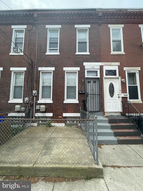 706 Berkley St, Camden, NJ 08103 - photo 1