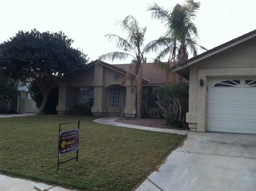 1514 S 36th Dr, Yuma, AZ 85364 - photo 1