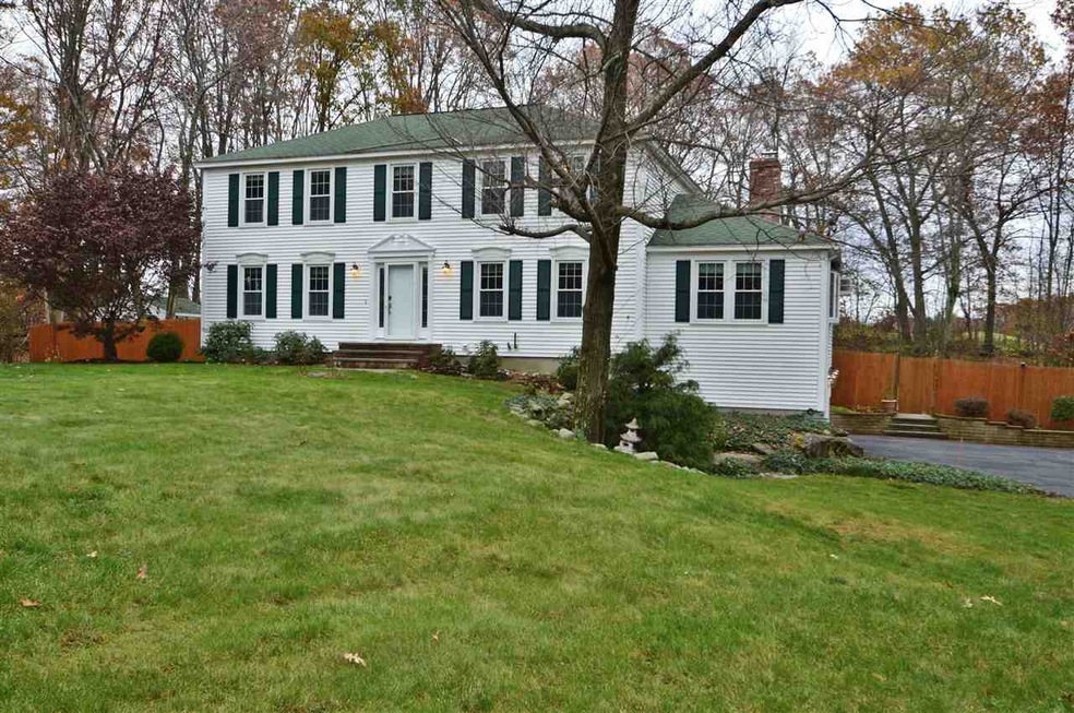 3 Lamplighter Ln, Salem, NH 03079 - photo 1