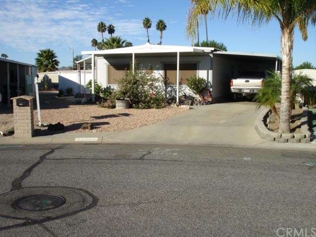 Front view of the home.