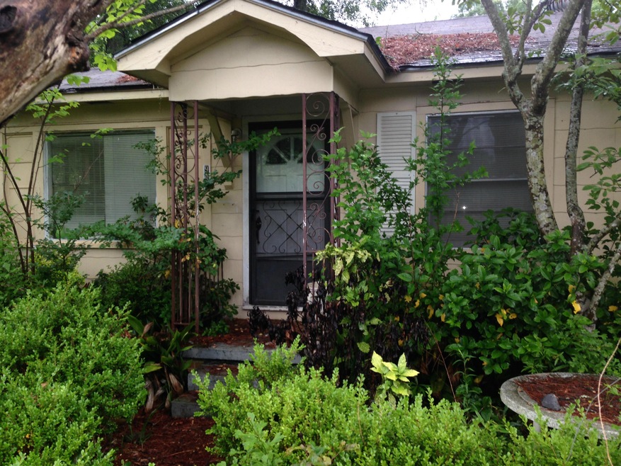 990 S 19th Ave, Laurel, MS 39440 - photo 1