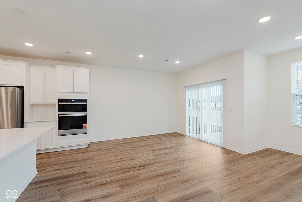 7337 Shroyer Way, Noblesville, IN 46062 - photo 1