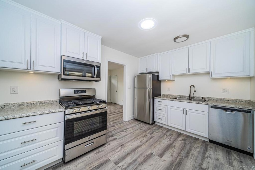 1090 Gardena Rd unit A, Encinitas, CA 92024 - photo 1