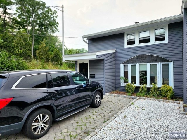 8 Macbeth Ct unit B, Waldwick, NJ 07463 - photo 1