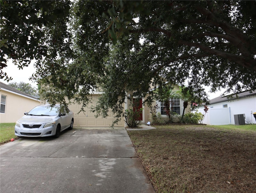 1604 Fitzgerald Dr, Dundee, FL 33838 - photo 1