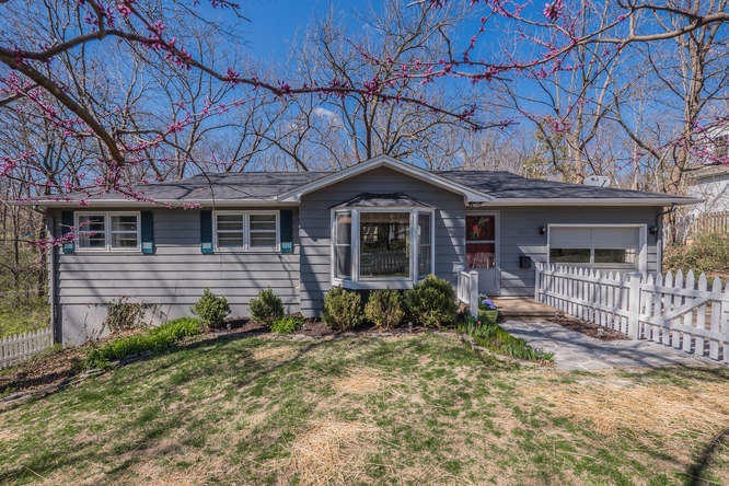 1111 Rollins Rd Columbia MO-small-001-37