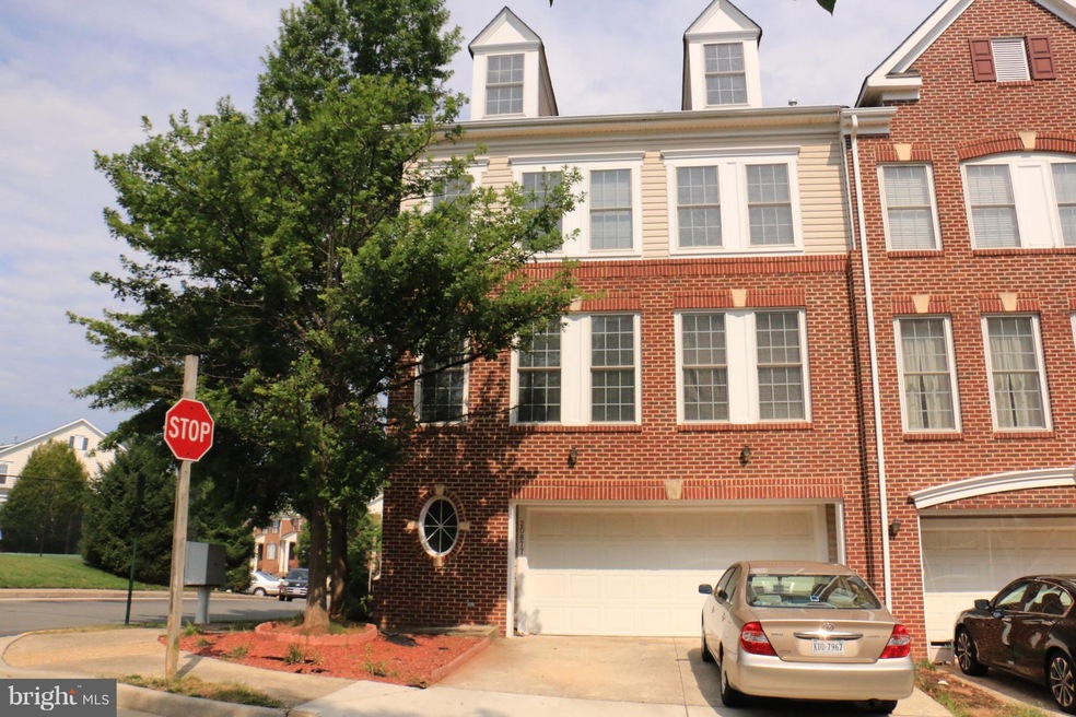 20877 Cosworth Terrace, Sterling, VA 20165 - photo 1