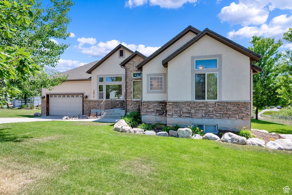 For Sale $850,000 • Co-Listing Agent
