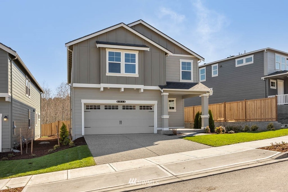 Sold $879,995 • Co-Listing Agent