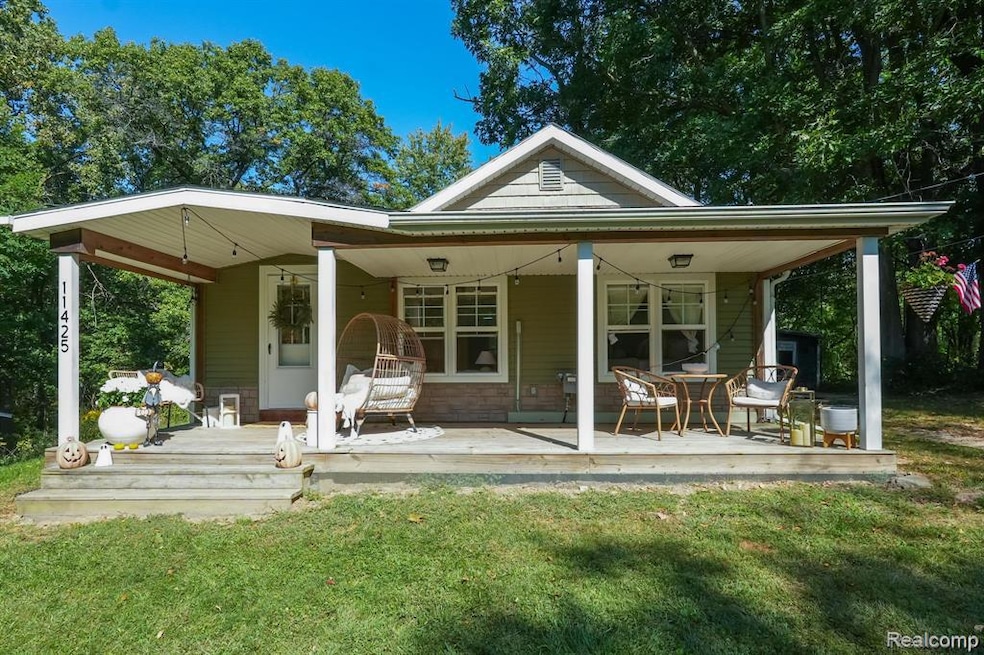 11425 Hibner Rd, Hartland