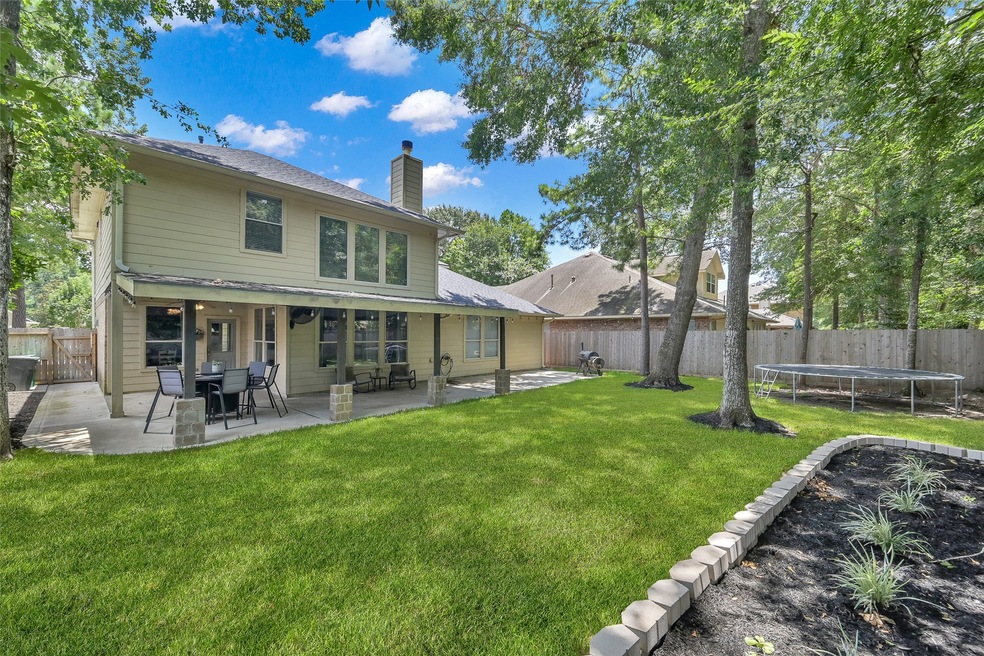 31315 Evergreen Park Ln, Conroe, TX 77385 - photo 1