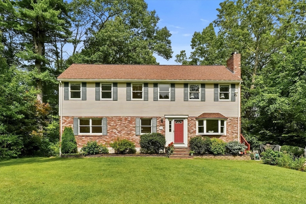 Sold $785,000 • Co-Listing Agent