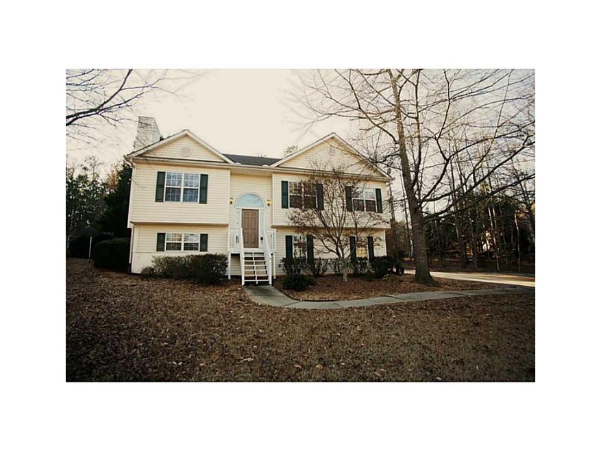 Exterior Front. Beautiful Curb Appeal!