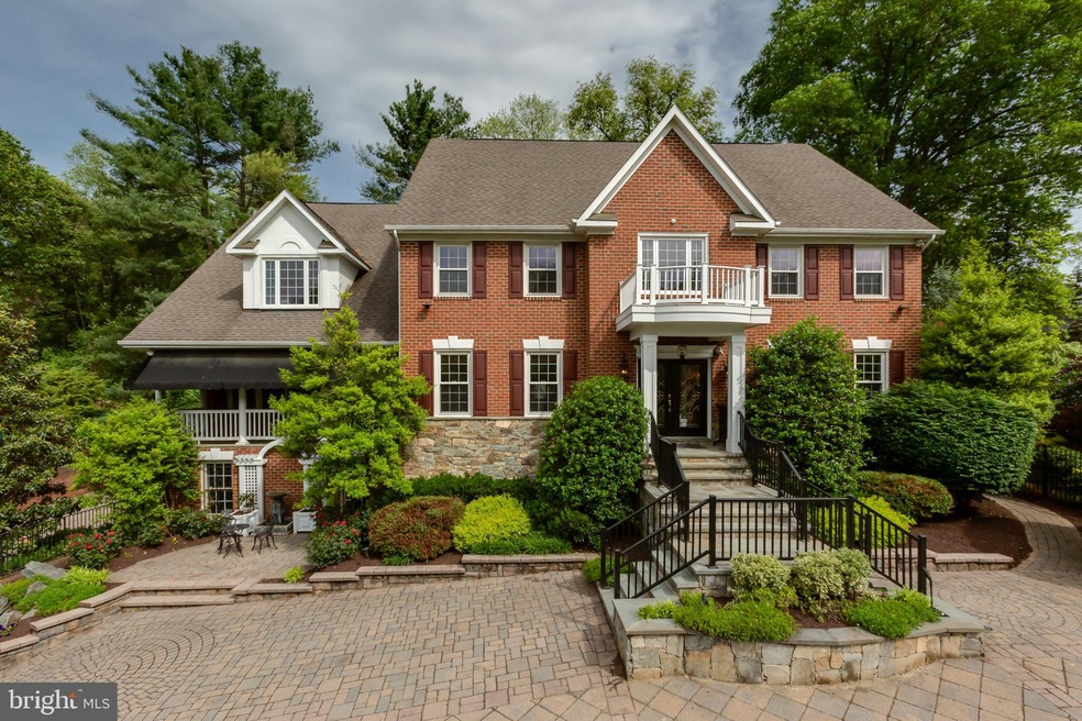 3217 E West Hwy, Chevy Chase, MD 20815 - photo 1