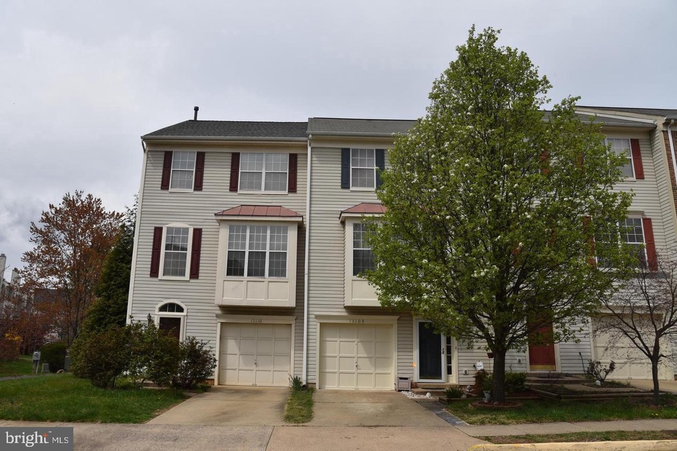 13108 Plotner Farm Rd, Herndon, VA 20171 - photo 1