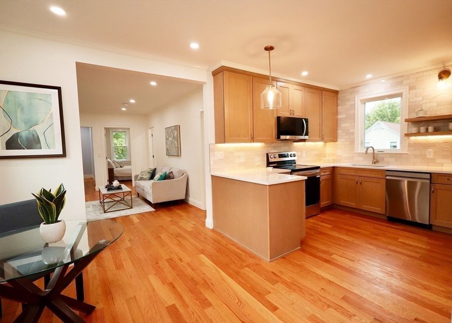 29 Field St unit 2, Amesbury, MA 01913 - photo 1