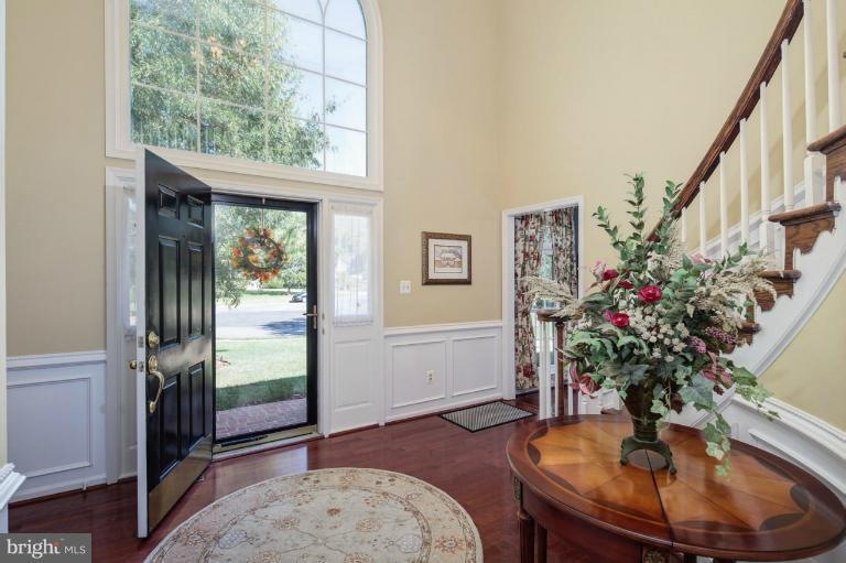 5527 Chestermill Dr, Fairfax, VA 22030 - photo 1