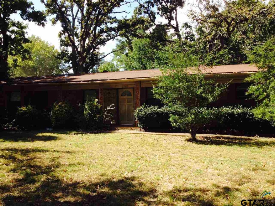 2709 2709 Chelsea, Tyler, TX 75701 - photo 1