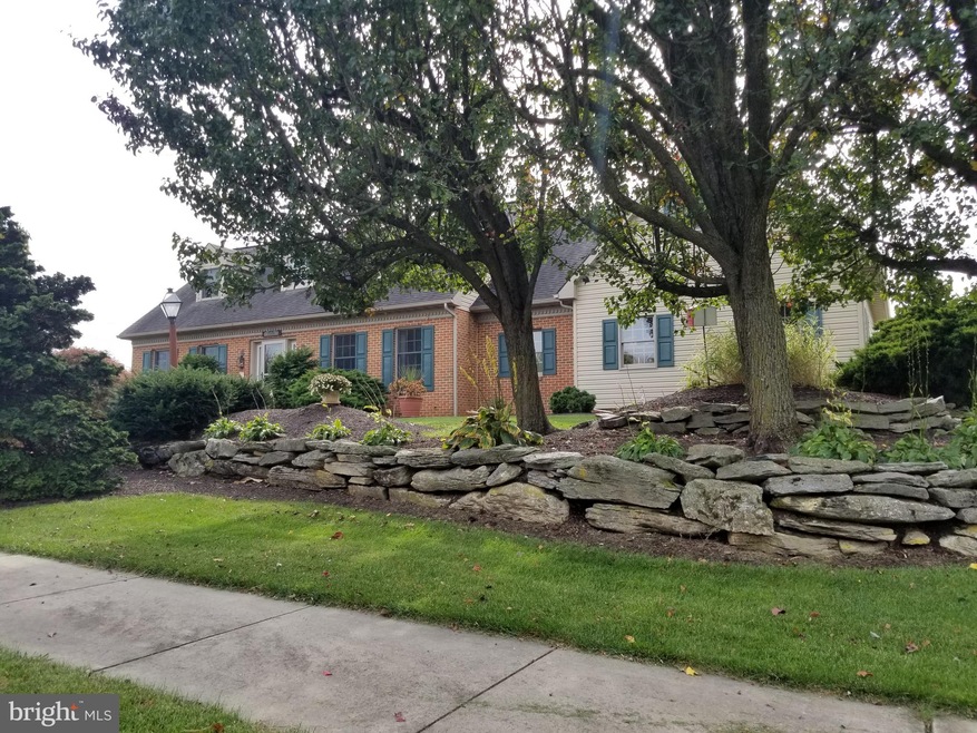 508 Weaver Rd, Denver, PA 17517 - photo 1