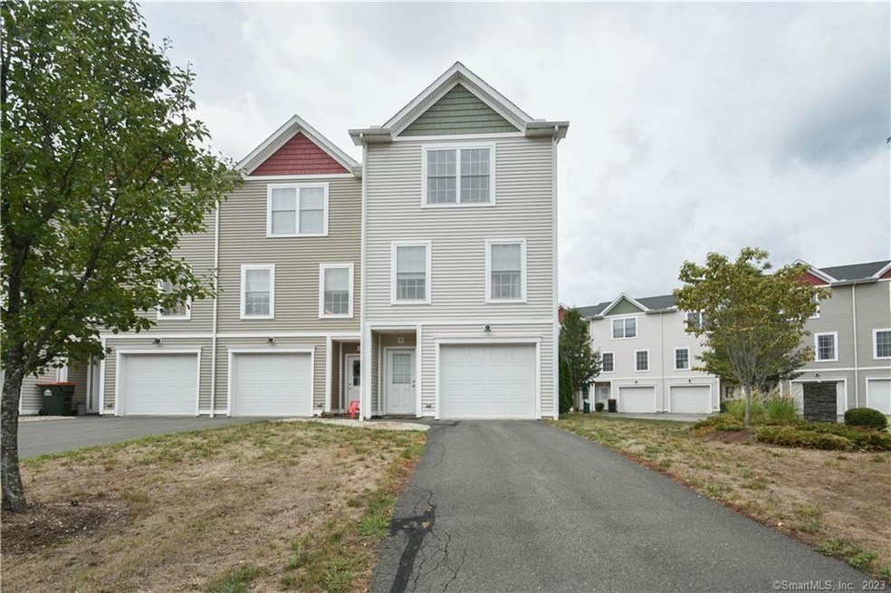 55 Columbus Blvd unit 10, Southington, CT 06489 - photo 1