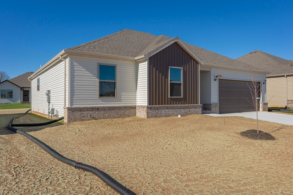 1375 S Lorraine Ave_01