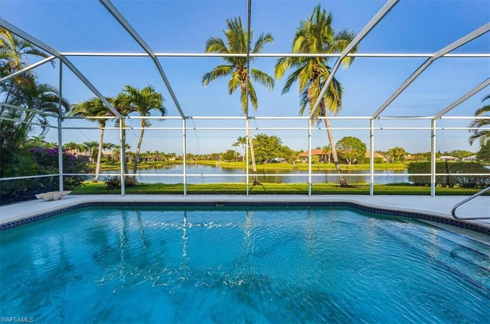Spectacular Western Views from this huge lanai wit