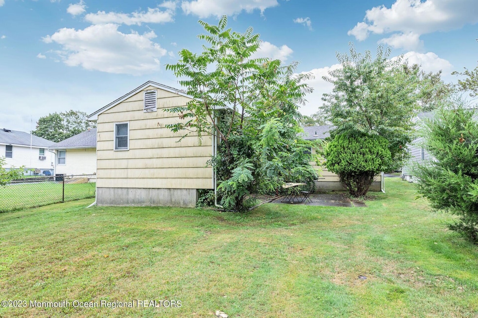 22 Lake Ave, Eatontown, NJ 07724 - photo 1