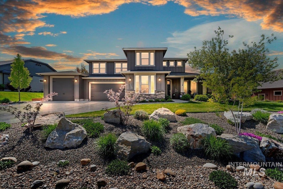 Sold • Co-Listing Agent