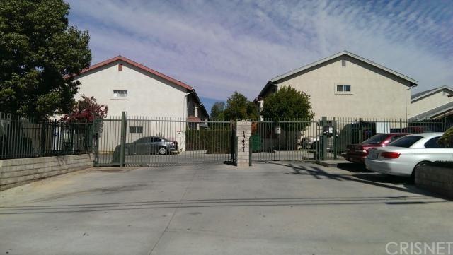 13421 Hubbard St unit 129, Sylmar, CA 91342 - photo 1