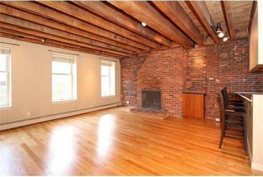 122-124 Fulton St unit 1, Boston, MA 02109 - photo 1