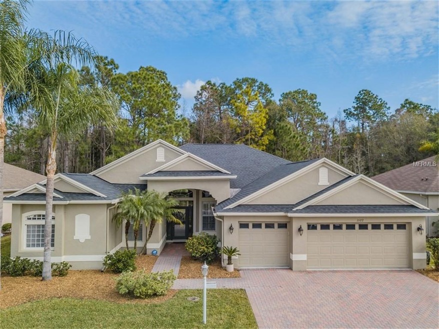 Picture perfect curb appeal!