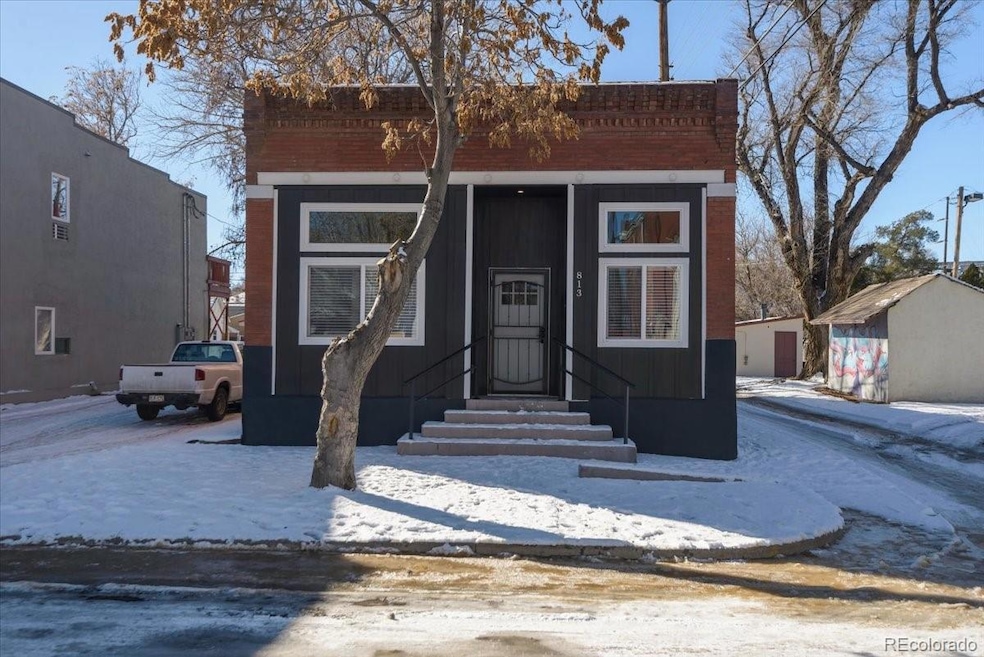 813 E B St, Pueblo, CO 81003 - photo 1