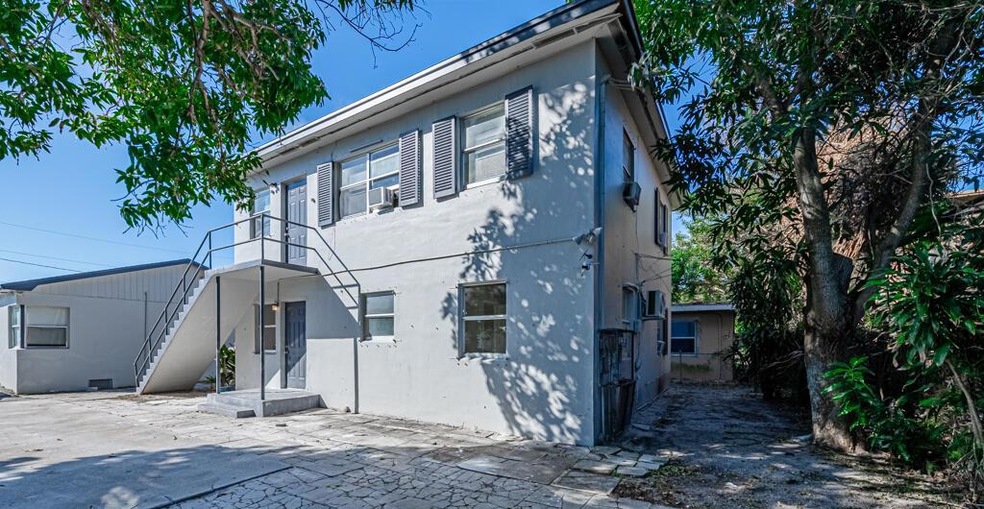 723 21st St unit A, West Palm Beach, FL 33407 - photo 1