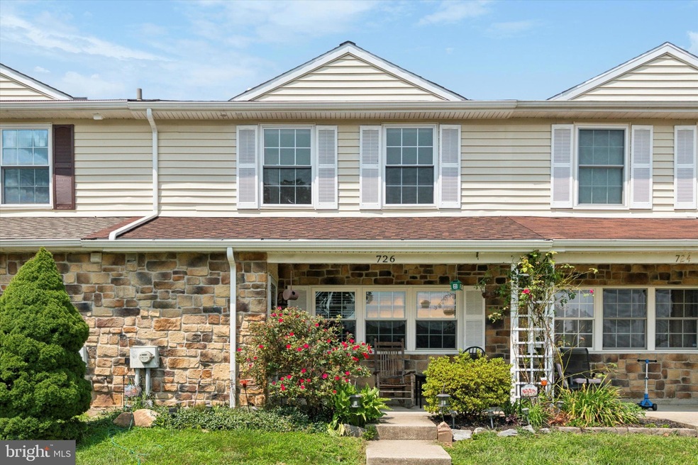 726 Springfield Ct unit 578, Downingtown, PA 19335 - photo 1
