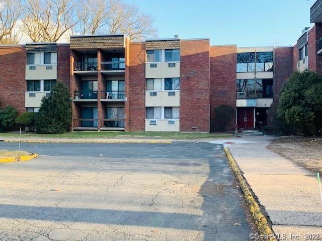 Chateau Wood Condominium