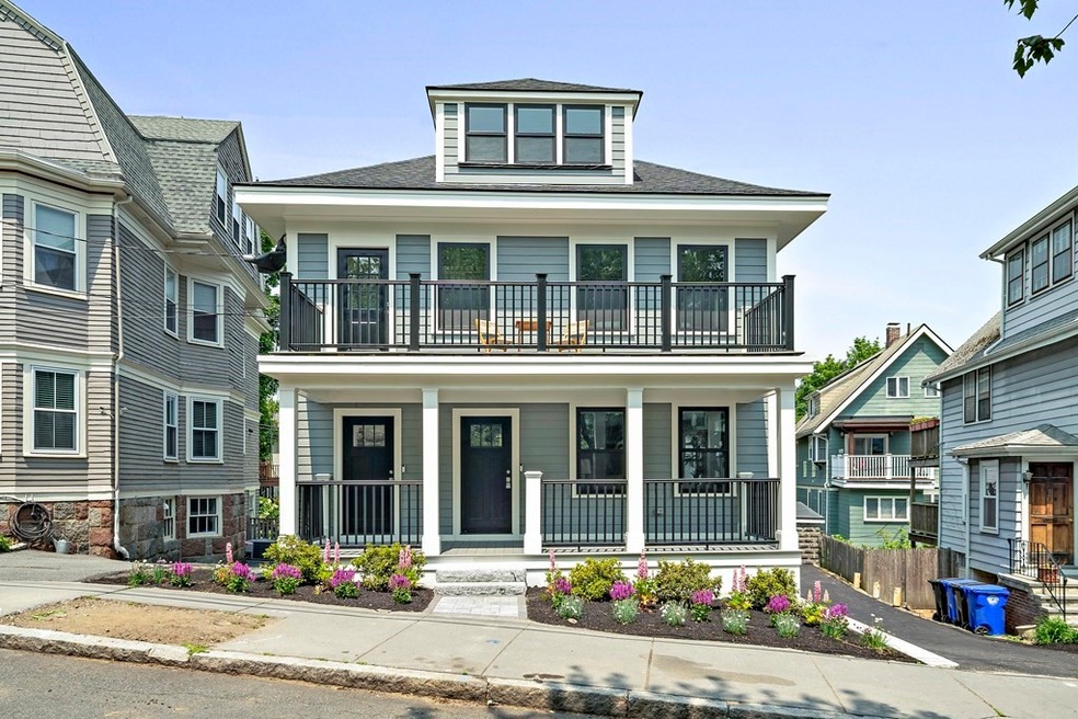 68 Linden St, Brookline, MA 02445 - photo 1