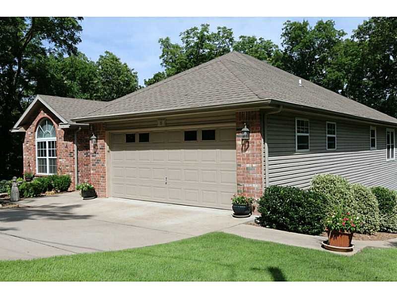 8 Dodman Ln, Bella Vista, AR 72714 - photo 1