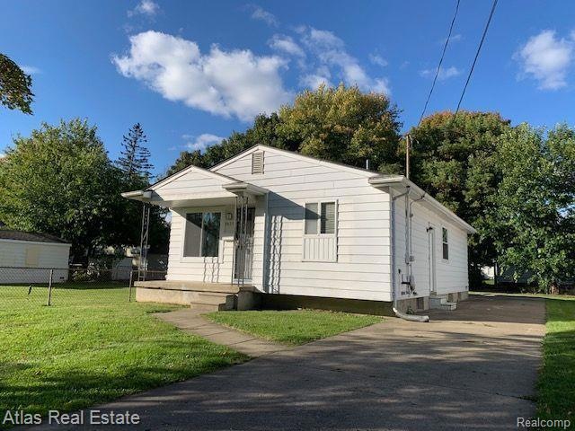 3820 Orr St, Flint, MI 48532 - photo 1