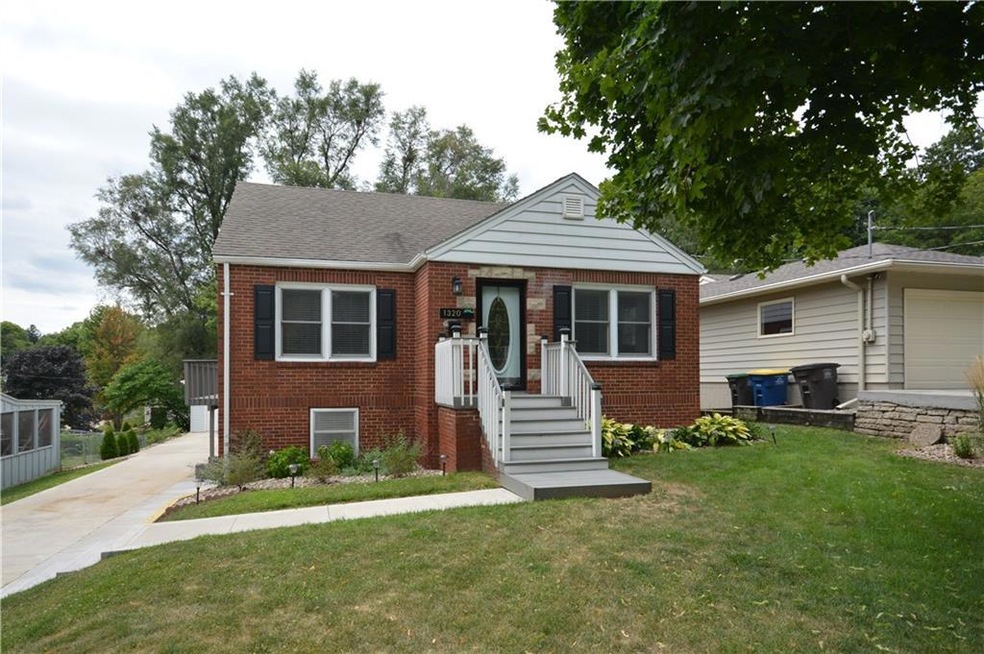 1320 60th St, Des Moines, IA 50311 - photo 1